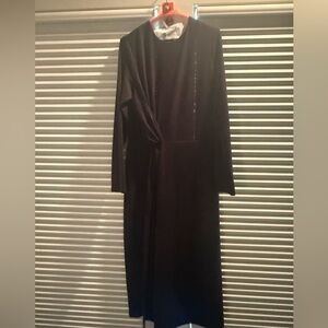 Vince long sleeved back dress size Large